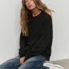 Asymmetrischer Strickpullover Asymmetrischer Strickpullover