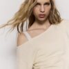 Asymmetrischer Strickpullover Asymmetrischer Strickpullover
