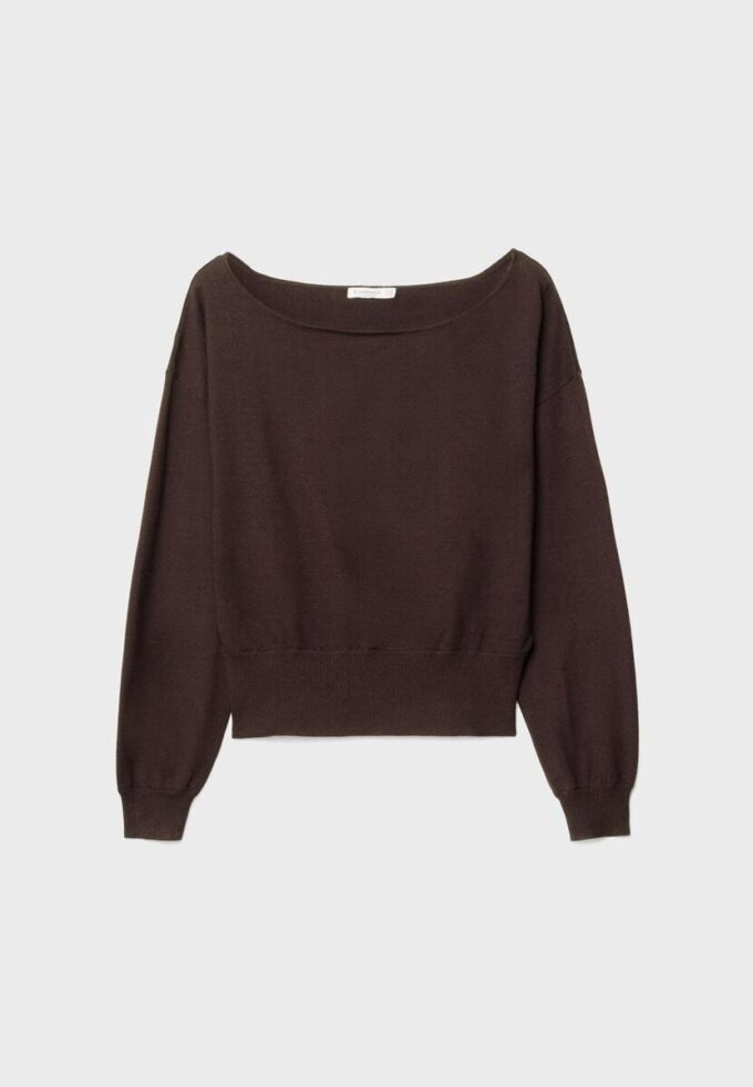 Asymmetrischer Strickpullover Asymmetrischer Strickpullover