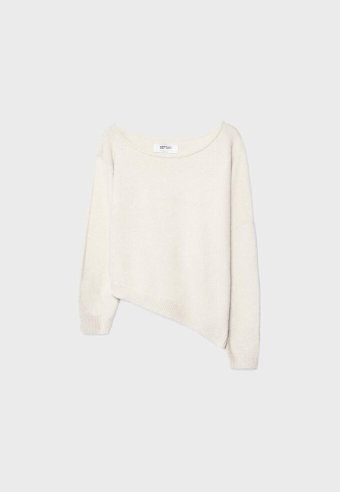 Asymmetrischer Strickpullover Asymmetrischer Strickpullover