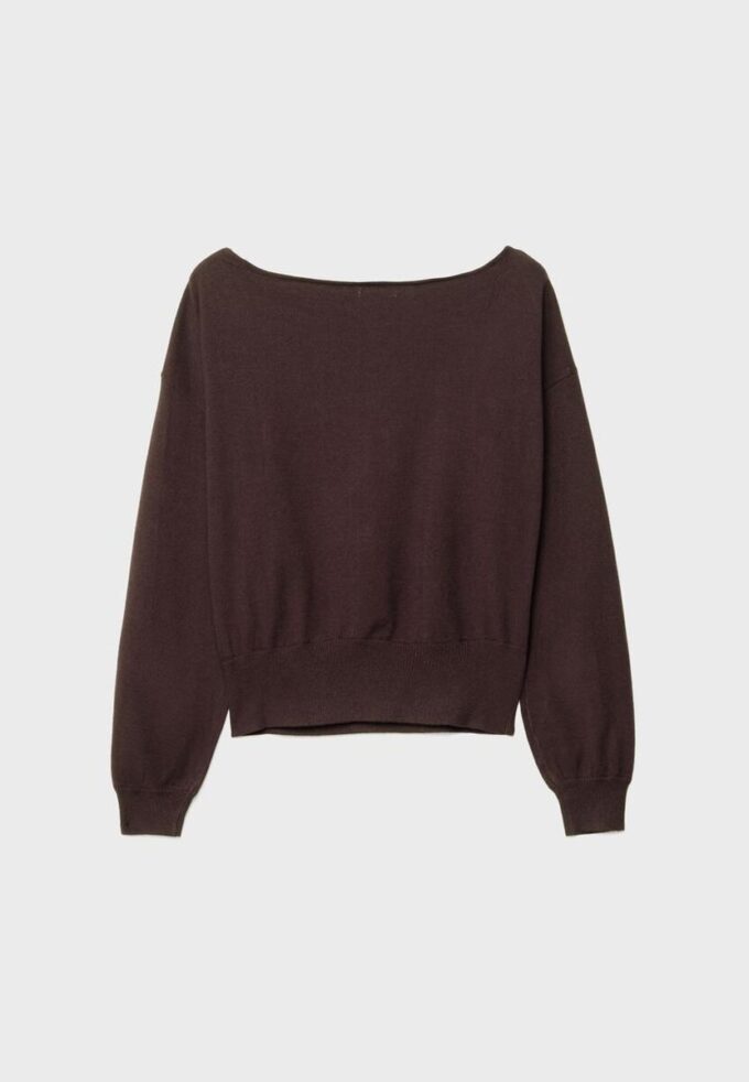 Asymmetrischer Strickpullover Asymmetrischer Strickpullover