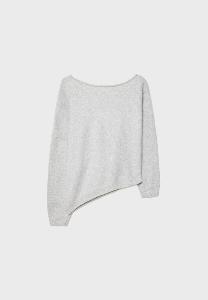 Asymmetrischer Strickpullover Asymmetrischer Strickpullover
