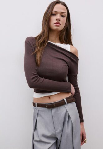 Asymmetrisches Doppel-T-Shirt