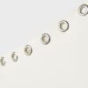 Asymmetrisches T-Shirt mit Ösen Asymmetrisches T-Shirt mit Ösen