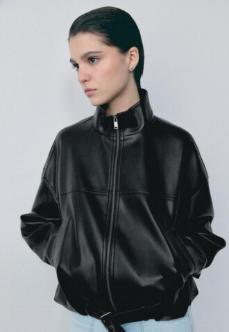 Ballonjacke in Lederoptik mit Gürtel