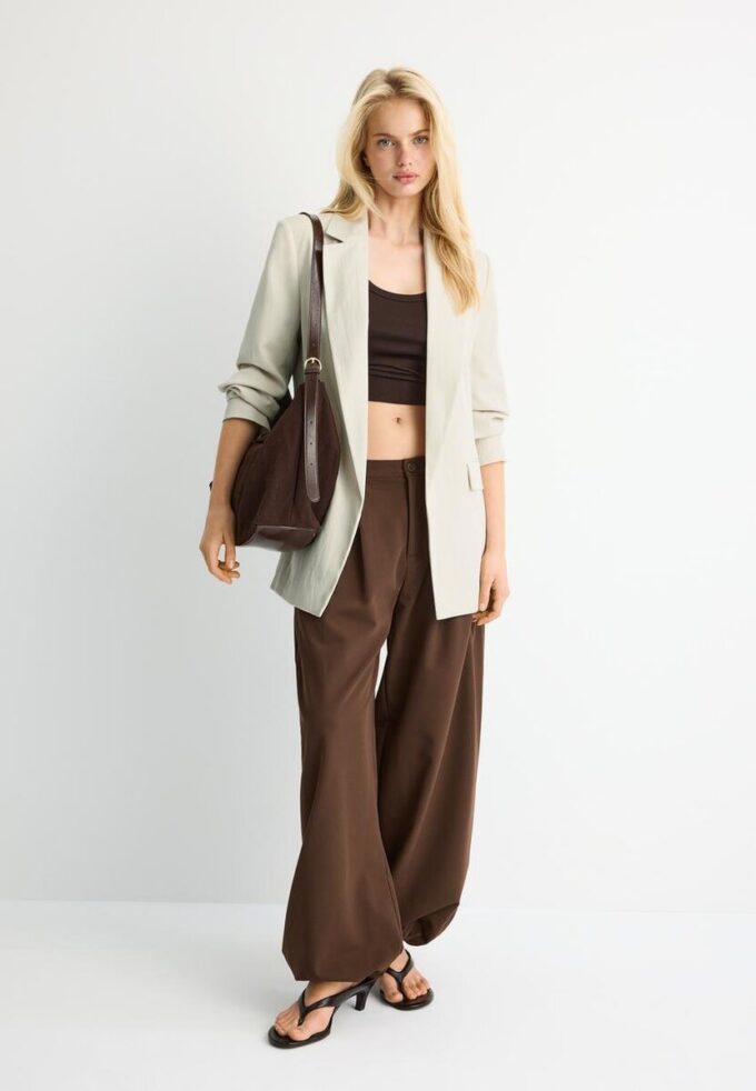Basics Rustikaler Blazer Basics Rustikaler Blazer