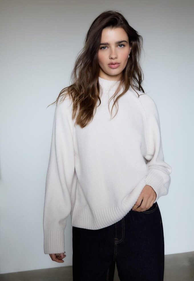 Basics-Strickpullover