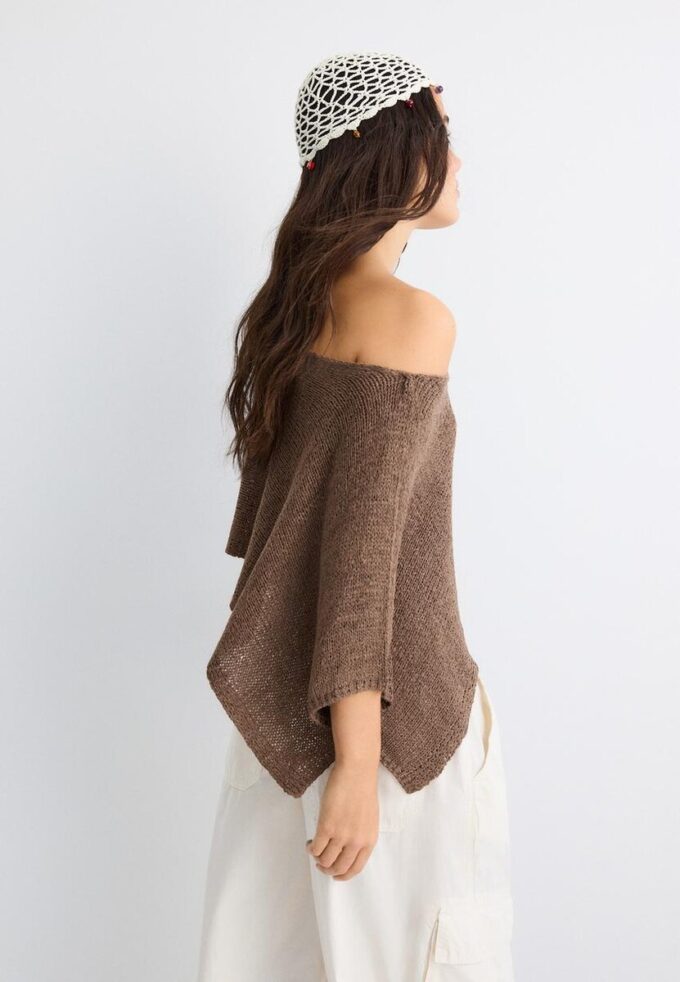 Basics-Strickpullover im Cape-Stil