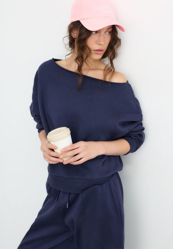 Basics-Sweatshirt mit schulterfreiem Ausschnitt Basics-Sweatshirt mit schulterfreiem Ausschnitt