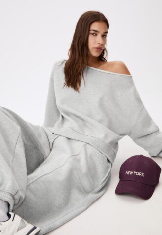 Basics-Sweatshirt mit schulterfreiem Ausschnitt Basics-Sweatshirt mit schulterfreiem Ausschnitt