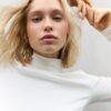 Basics T-Shirt mit hohem Kragen