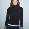 Basics T-Shirt mit hohem Kragen