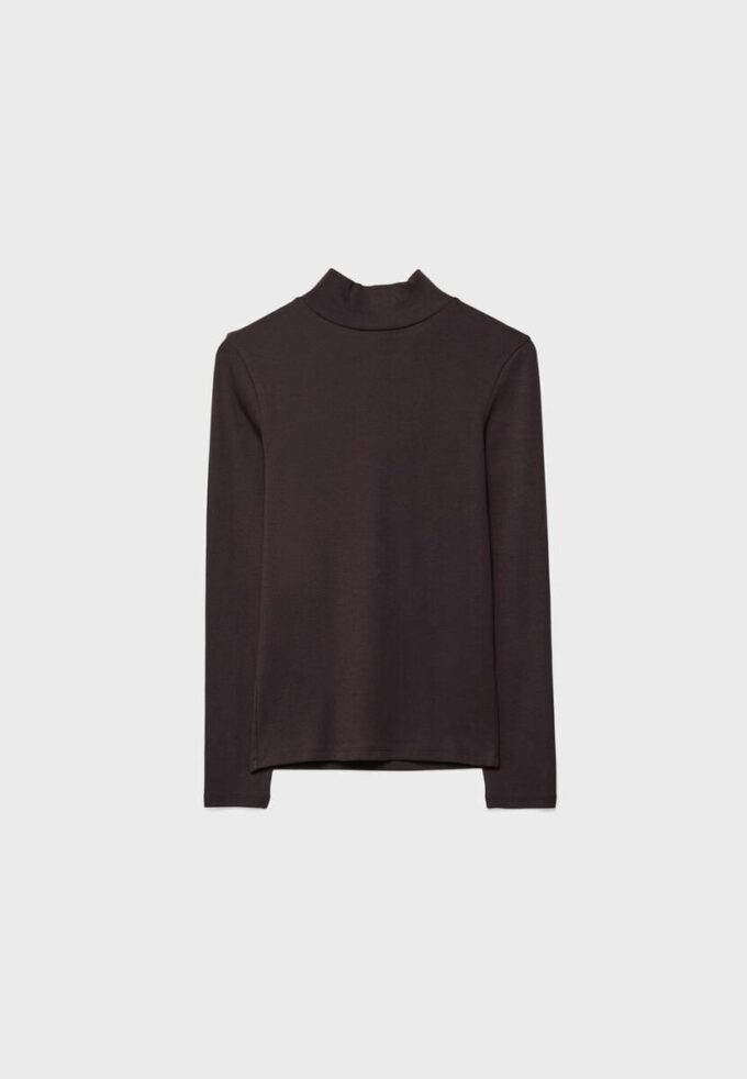 Basics T-Shirt mit hohem Kragen