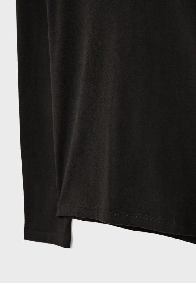 Basics T-Shirt mit hohem Kragen