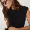 Basics tailliertes Crop-T-Shirt