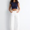 Basics tailliertes Crop-T-Shirt