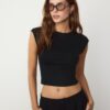 Basics tailliertes Crop-T-Shirt