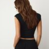 Basics tailliertes Crop-T-Shirt