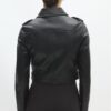 Bikerjacke aus Kunstleder mit Gürtel Bikerjacke aus Kunstleder mit Gürtel