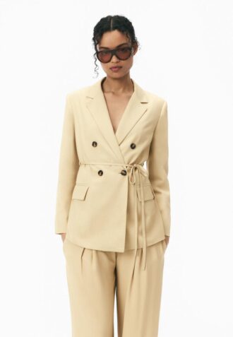 Blazer mit Gürtel