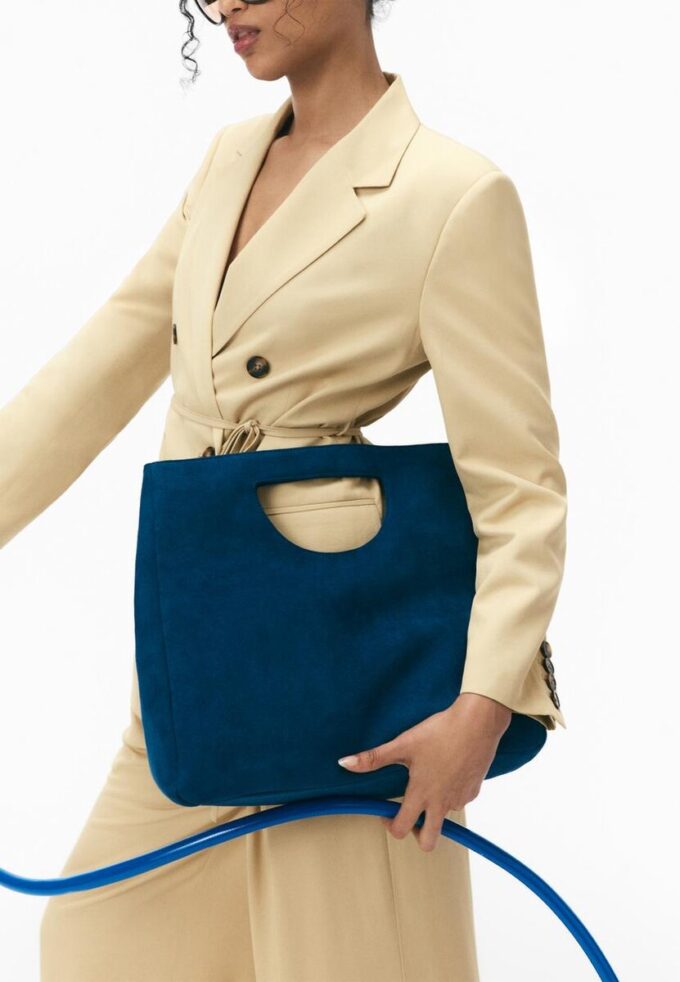 Blazer mit Gürtel Blazer mit Gürtel
