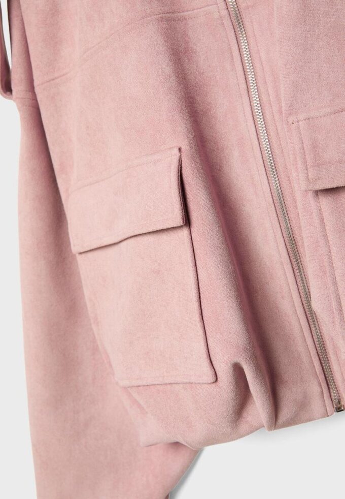 Bomberjacke aus Kunstwildleder