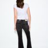 D04 Low-Rise-Jeans mit Flared-Bein D04 Low-Rise-Jeans mit Flared-Bein