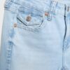 D04 Low-Rise-Jeans mit Flared-Bein D04 Low-Rise-Jeans mit Flared-Bein