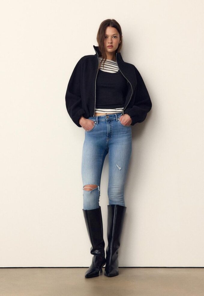 D07 Skinny-Jeans mit normaler Leibhöhe D07 Skinny-Jeans mit normaler Leibhöhe