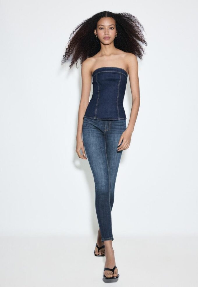 D07 Skinny-Jeans mit normaler Leibhöhe D07 Skinny-Jeans mit normaler Leibhöhe