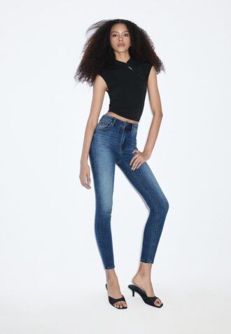 D07 Skinny-Jeans mit normaler Leibhöhe