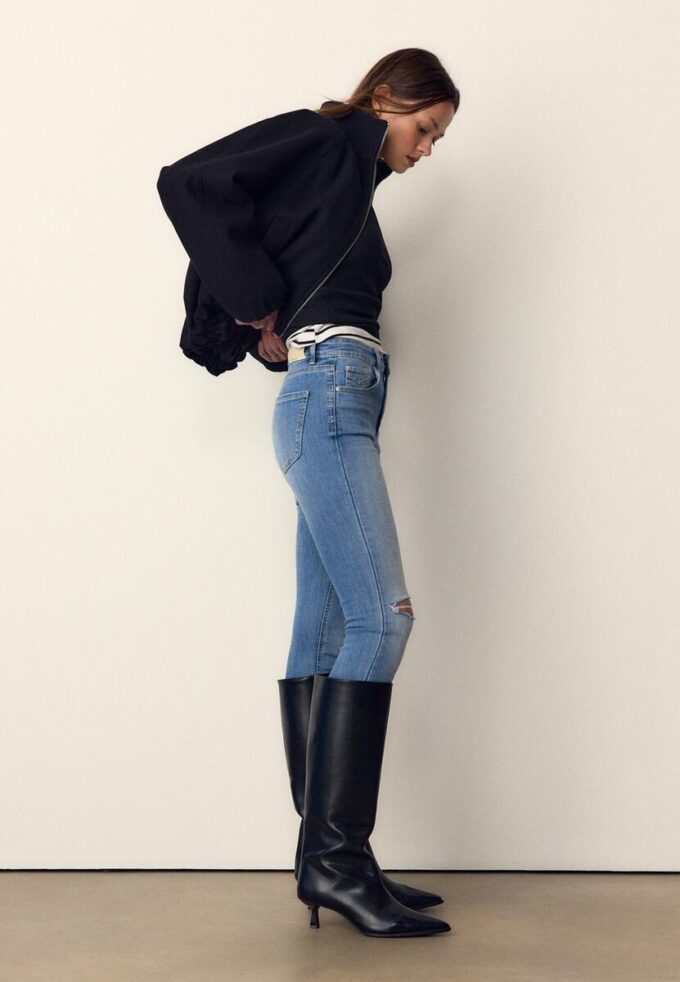 D07 Skinny-Jeans mit normaler Leibhöhe D07 Skinny-Jeans mit normaler Leibhöhe