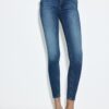 D07 Skinny-Jeans mit normaler Leibhöhe D07 Skinny-Jeans mit normaler Leibhöhe