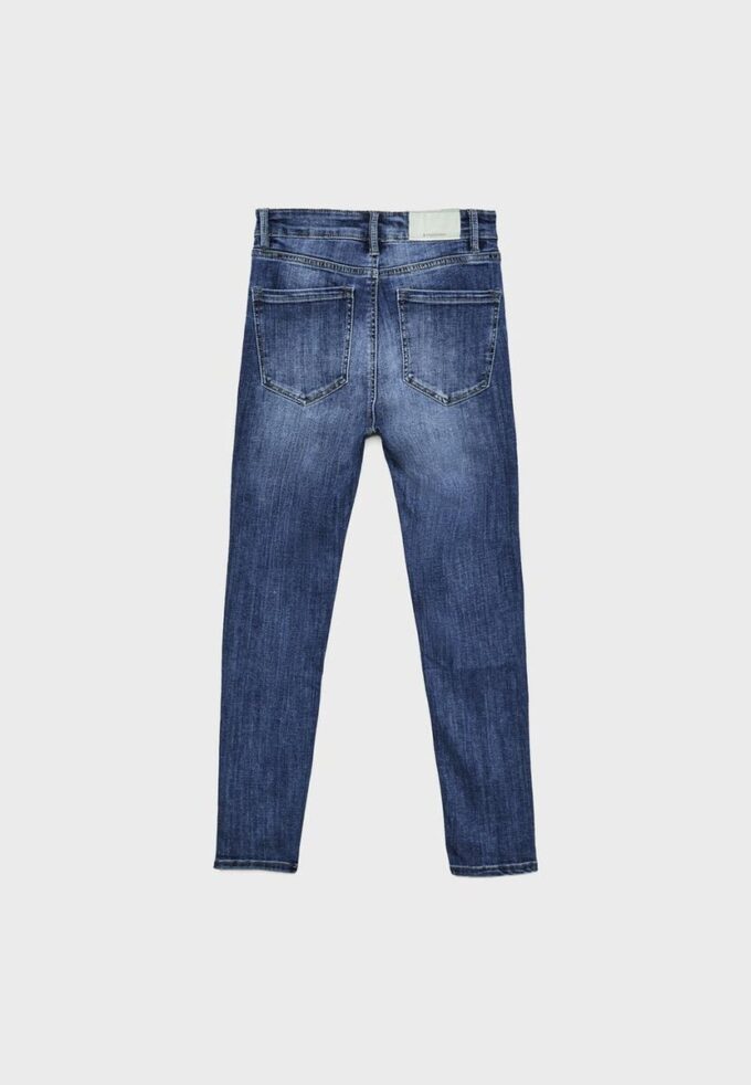 D07 Skinny-Jeans mit normaler Leibhöhe D07 Skinny-Jeans mit normaler Leibhöhe