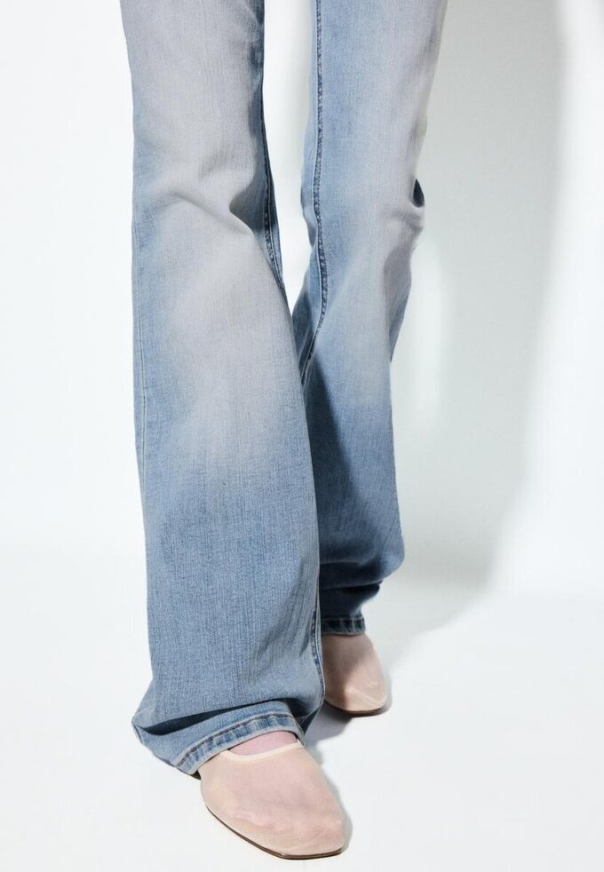 D67 Slim-Fit-Bootcut-Jeans D67 Slim-Fit-Bootcut-Jeans