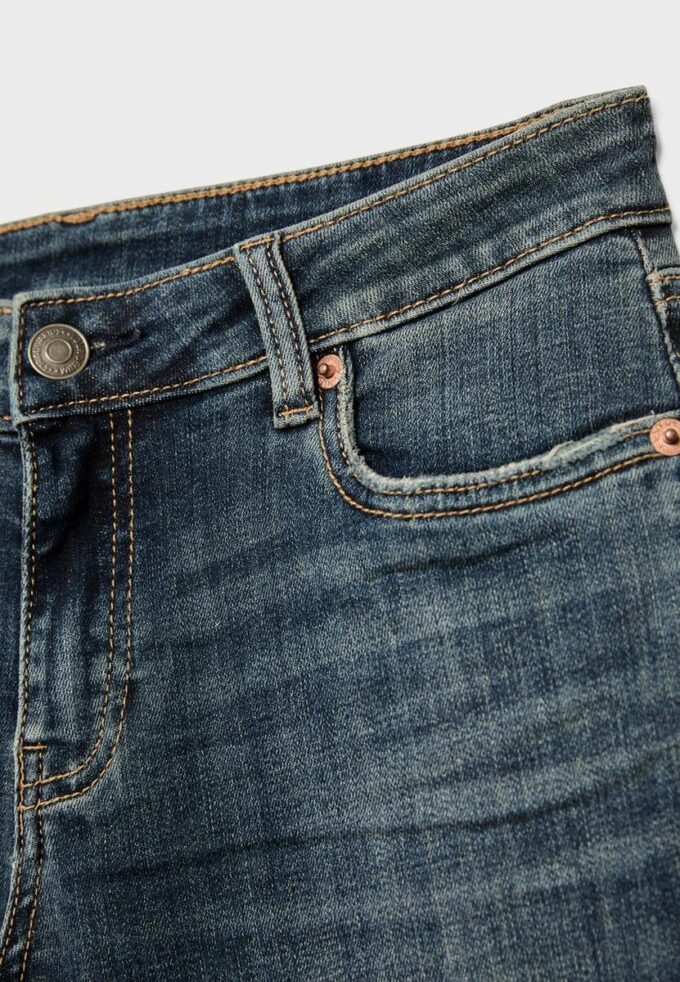 D67 Slim-Fit-Bootcut-Jeans D67 Slim-Fit-Bootcut-Jeans