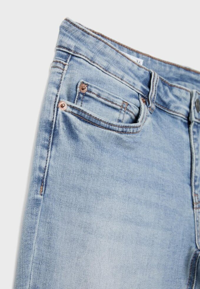 D67 Slim-Fit-Bootcut-Jeans D67 Slim-Fit-Bootcut-Jeans