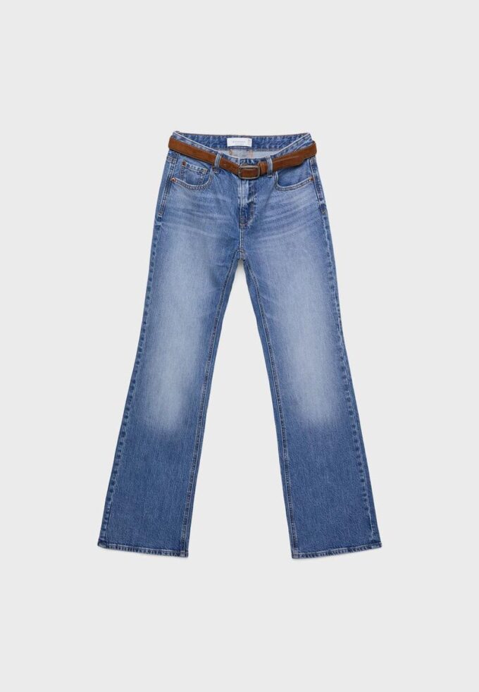 D68 Boot-Cut-Jeans mit Gürtel D68 Boot-Cut-Jeans mit Gürtel
