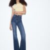 D74 Flared Jeans mit Schlitz D74 Flared Jeans mit Schlitz