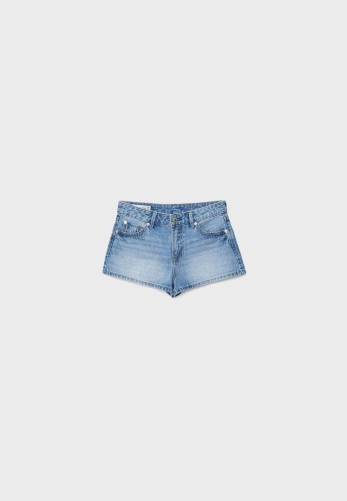 D79 Shorts mit niedriger Taille D79 Shorts mit niedriger Taille