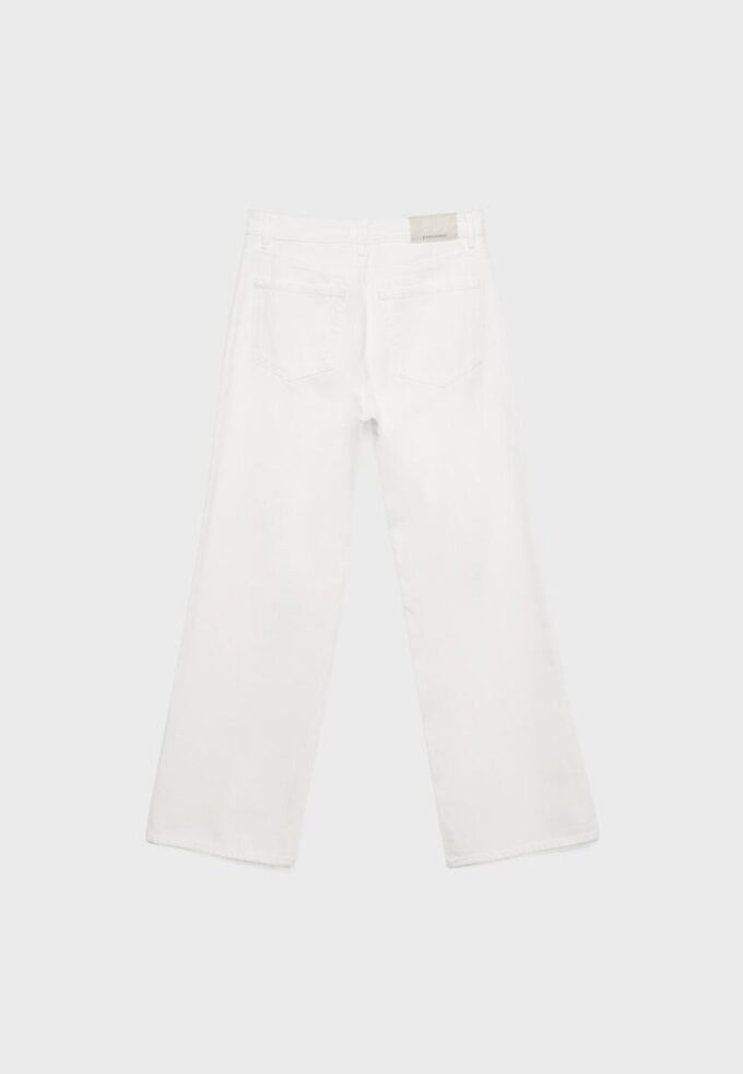 D92 Gerade weite Jeans D92 Gerade weite Jeans