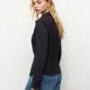 Einfaches, figurbetontes Basics-Hemd Einfaches, figurbetontes Basics-Hemd