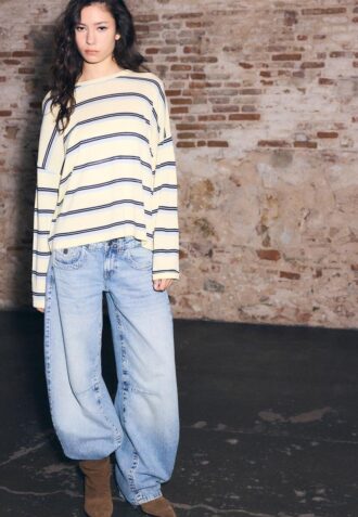 Feinstrick-Pullover mit Streifen