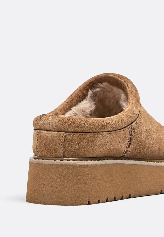 Flache Lederclogs Flache Lederclogs