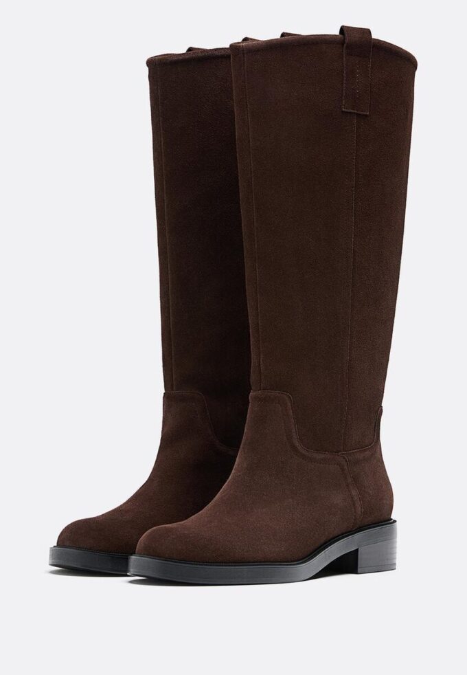 Flache Reitstiefel aus Leder Flache Reitstiefel aus Leder