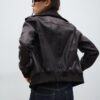 Gerippte Lederjacke Gerippte Lederjacke