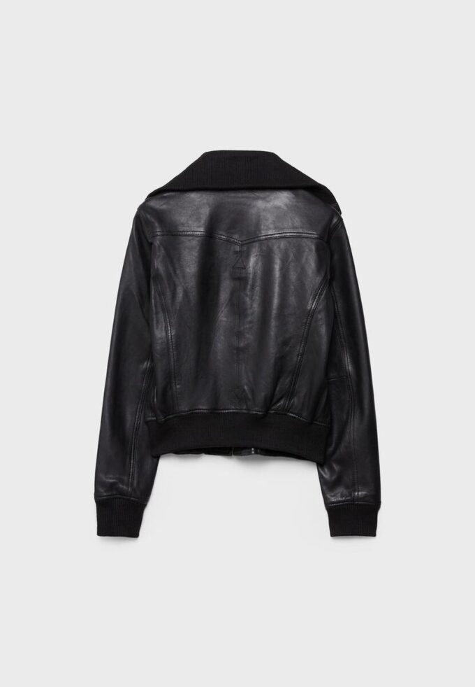 Gerippte Lederjacke Gerippte Lederjacke
