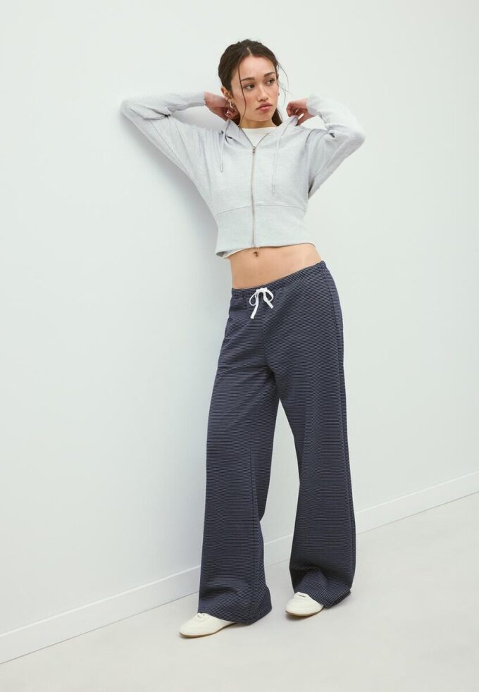 Gestreifte Jogginghose mit Wide Leg-Bein