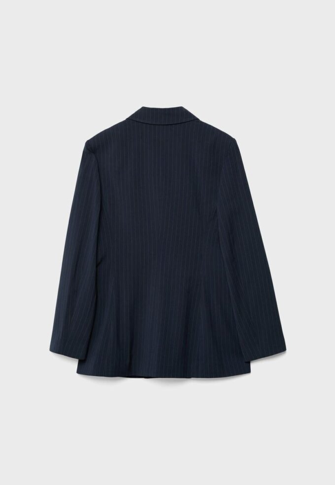 Gestreifter, taillierter Blazer Gestreifter, taillierter Blazer