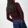 Gestrickte Jacke mit Knopfleiste Gestrickte Jacke mit Knopfleiste